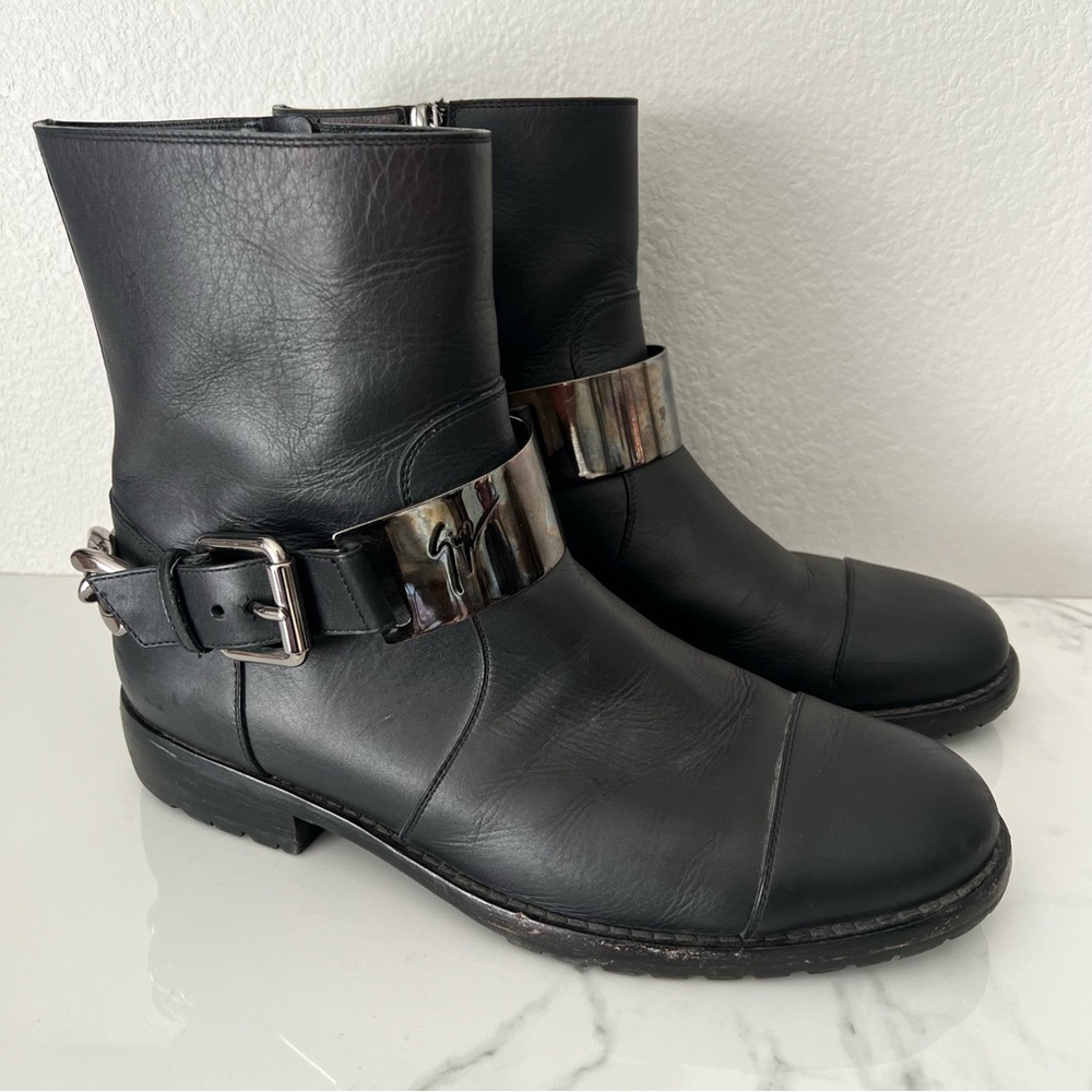 Giuseppe Zanotti Men’s Chain Buckle Boots Size 40 Black